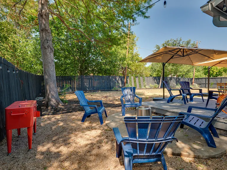 2202 Donna Dr — Photo 41