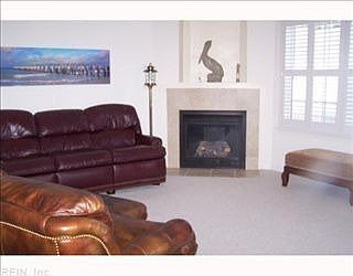3rd image of 158 Villa Dr