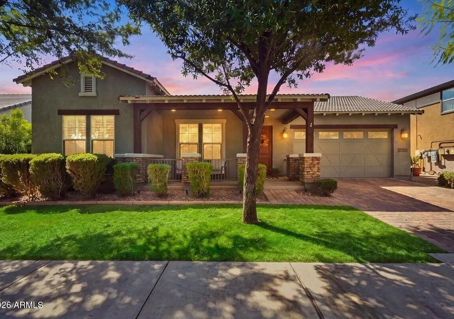 Beautiful 4 Bedroom 2.5 Bath Home In A Great Location, Beautiful Upgrades & A Backyard You'Ll Love! — Photo 1