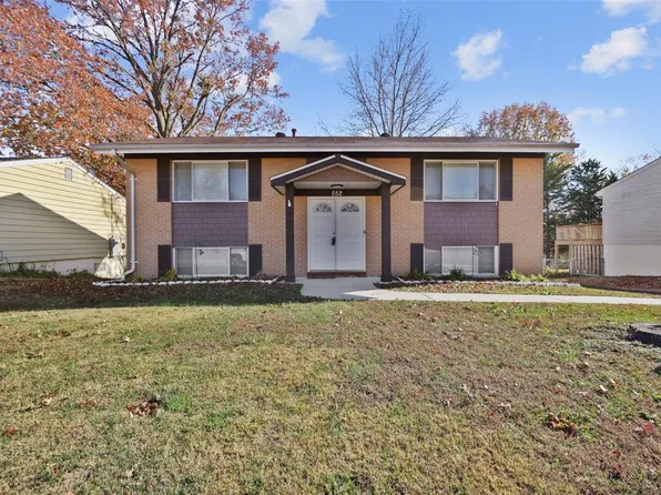 552 Wren Dr, Arnold, MO 63010