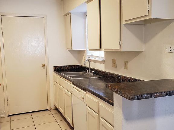 3rd image of 13480 S Thorntree Dr APT 609