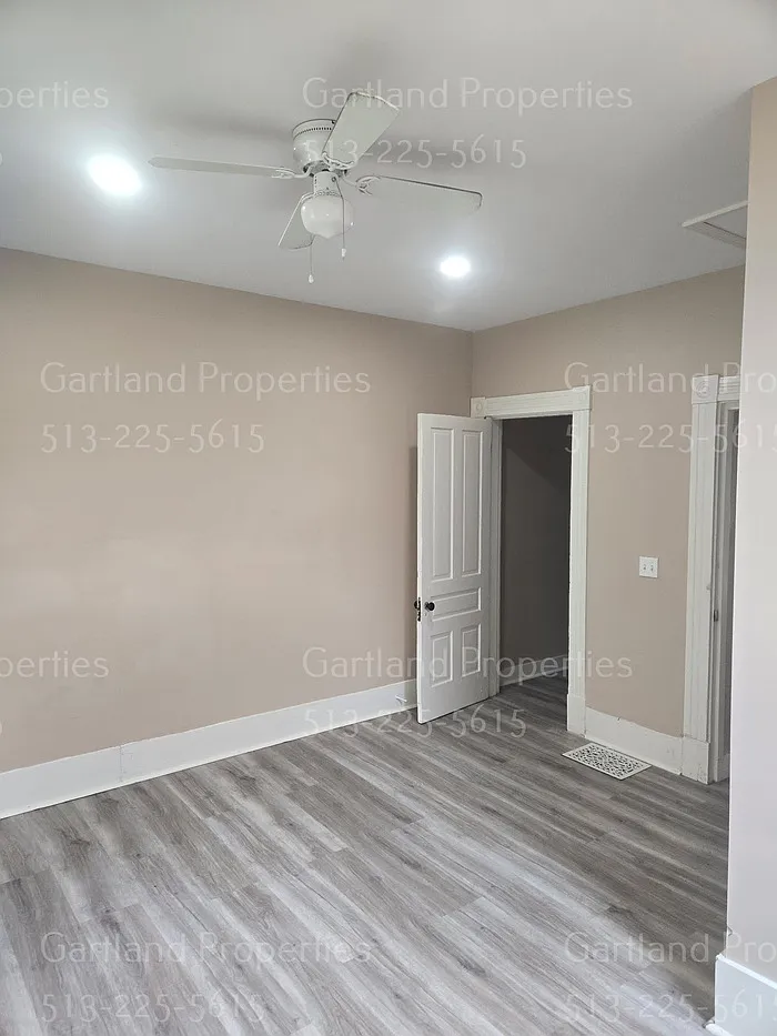 1 bed, 1.0 bath, 1000 sqft, $999 — Photo 3