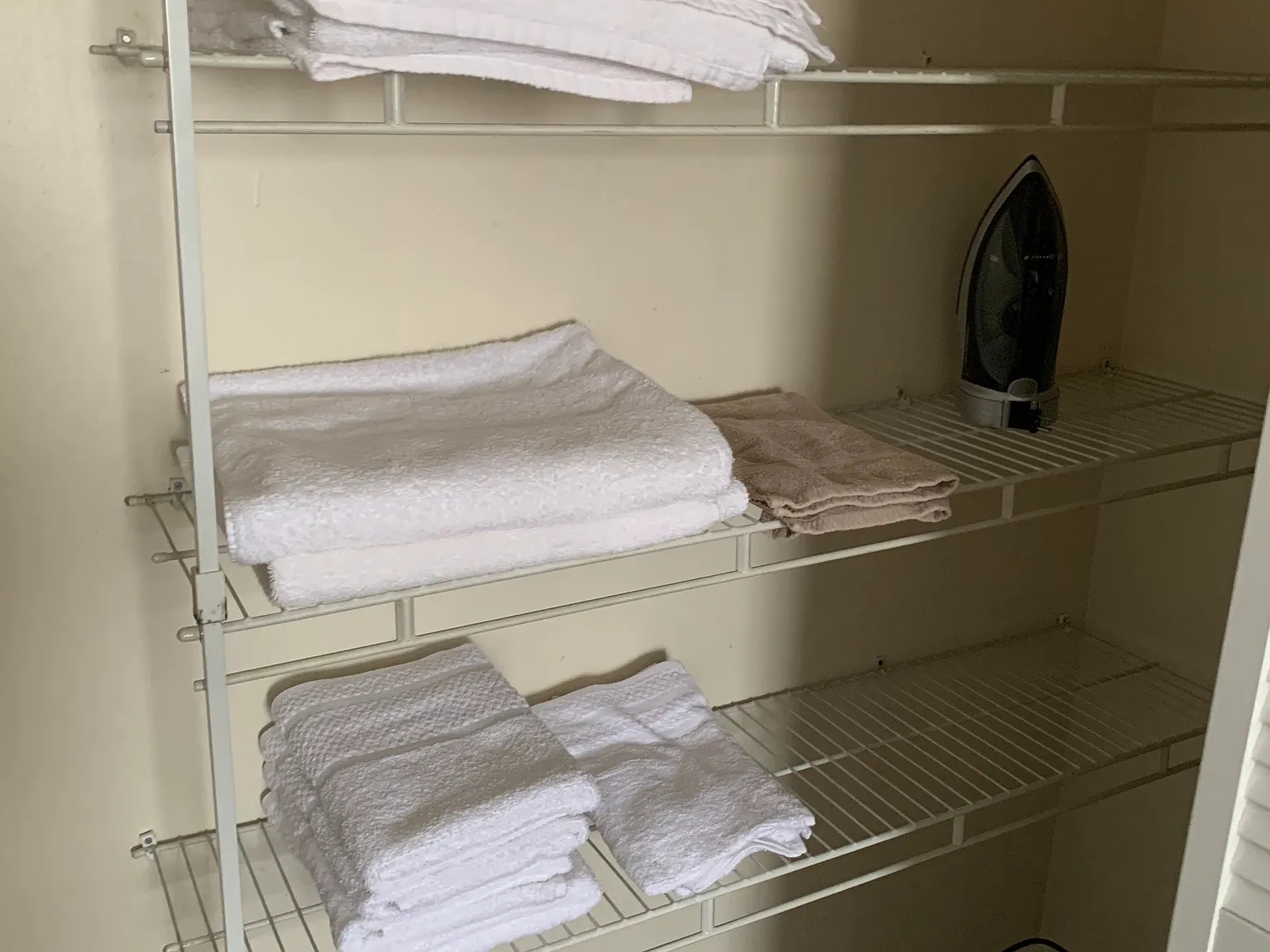 1 bed, 600 sqft, $1,600 — Photo 4