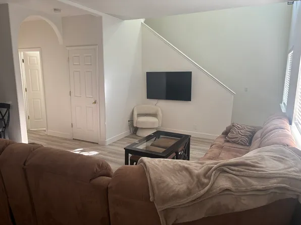 3569 Mashie Ct, Sparks, NV 89431