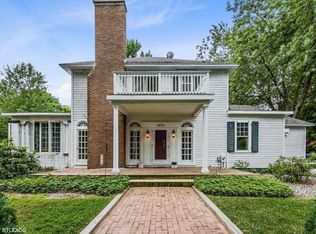 3876 Evergreen Ln, Benton Harbor, MI 49022