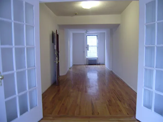 Rented by Mauro Bros Real Estate Services LLC | media 28