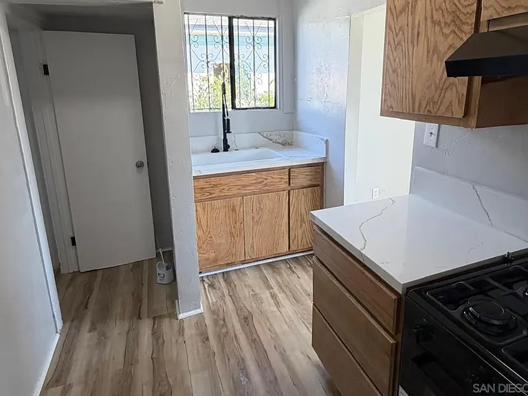 2578 L St #1 — Photo 10
