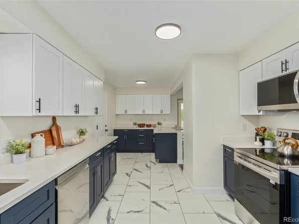 12963 Hillcrest Drive, Longmont, CO 80504