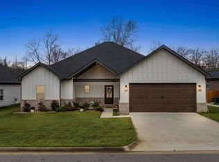 15015 Matterhorn Loop, Maumelle, AR 72113