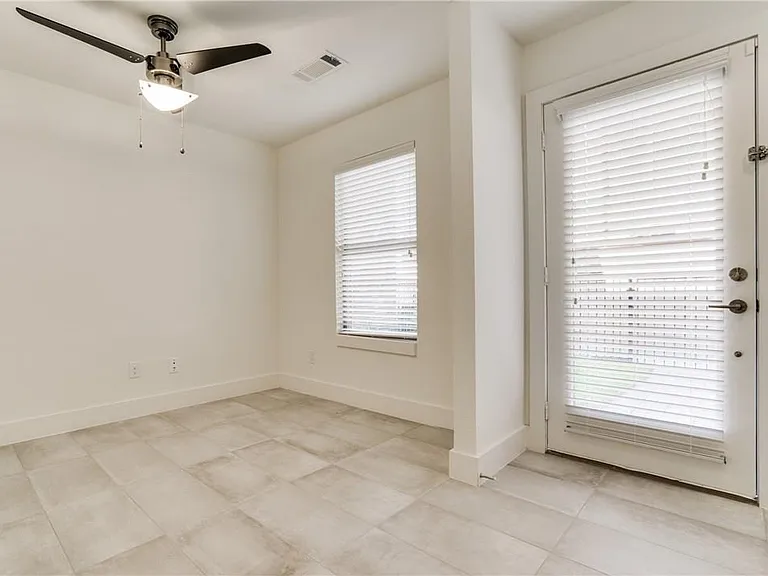 6270 Oram St #106 — Photo 4