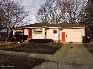 5720 Park Ave, Hudsonville, MI 49426