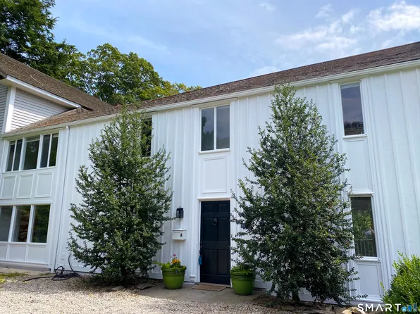 165 Drum Hill Rd #A, Wilton, CT 06897