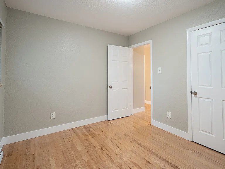 2696 S Norman Ct — Photo 19