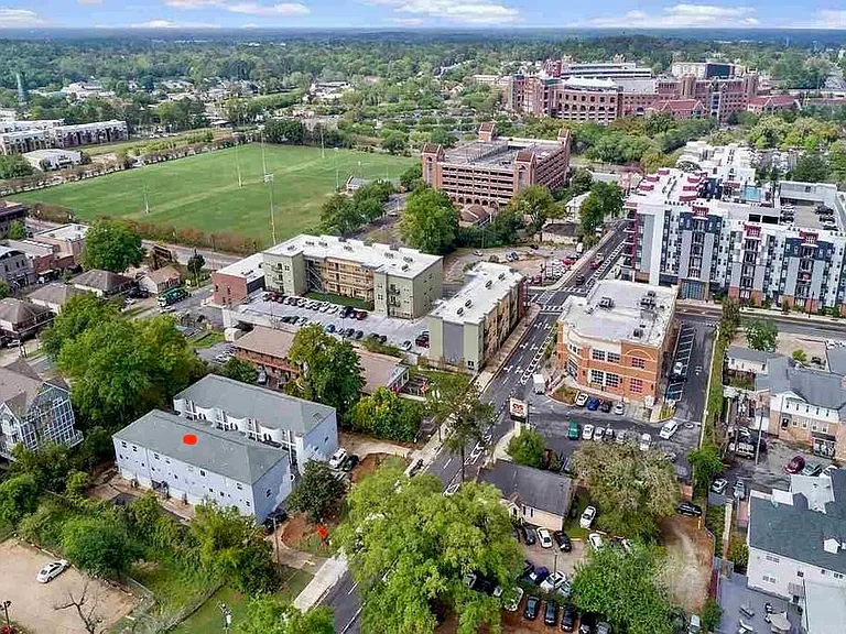 Located in the center of everything. College Town, Campus and The Stadium.