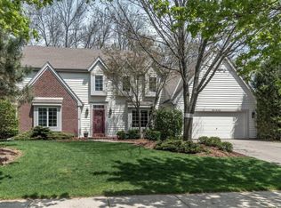 N54W7324 Cider Mill Ct, Cedarburg, WI 53012