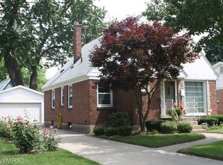 919 Mayhew Wood Dr SE, Grand Rapids, MI 49507