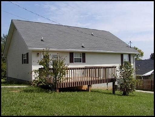 2nd image of 204 K St