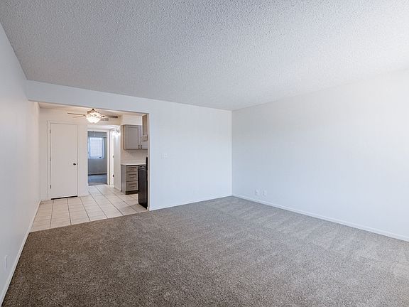 5th image of 2600 N 35th St APT 12