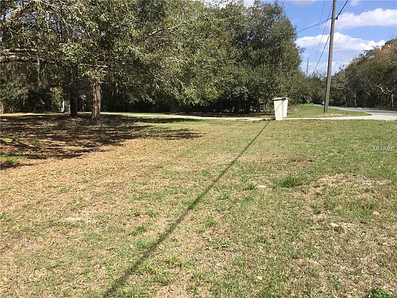 3rd image of Oleander Dr