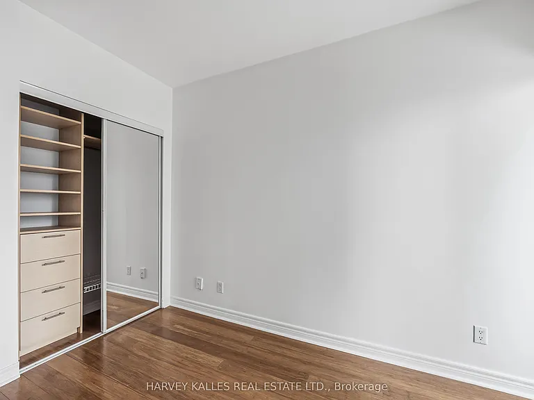 55 Bloor St E #1907 — Photo 14