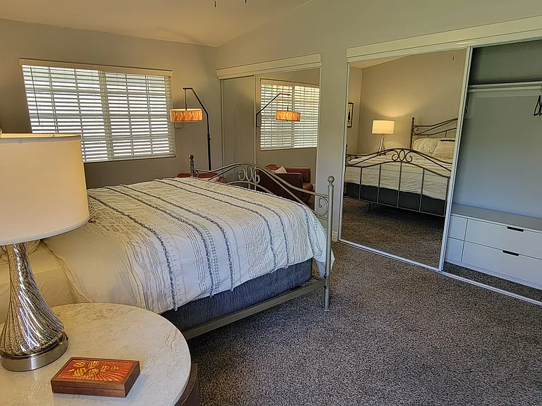 3327 Seminole Cir — Photo 19
