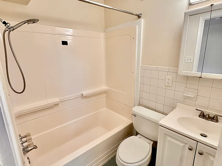 3652 Midvale Ave #1 — Photo 18