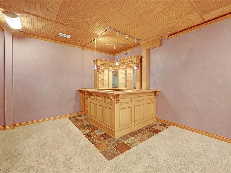 1566 Greyson Rdg — Photo 33