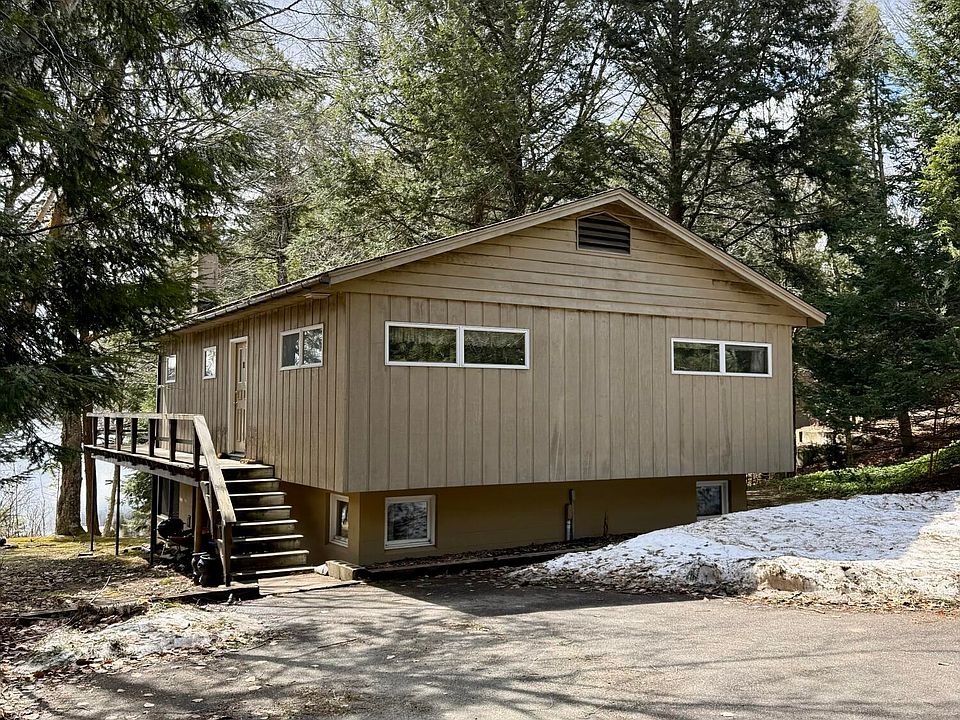 1st image of 77 Floodwood Rd