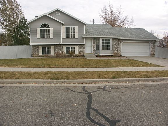 4th image of 5737 S Sunkist Dr