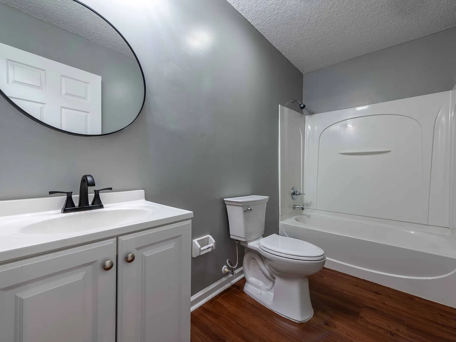 3 bed, 1169 sqft, $1,800 — Photo 4