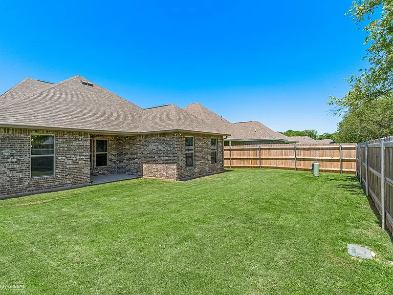 754 Crozier Dr — Photo 26