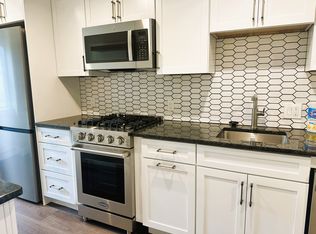 15 Clark St #3, Boston, MA 02113