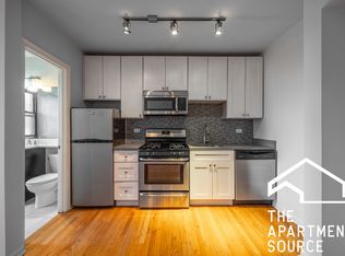 2832 W Palmer St #209, Chicago, IL 60647