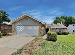 7008 Fire Hill Dr, Fort Worth, TX 76137