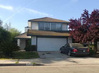 1123 E Goshen Ave, Fresno, CA