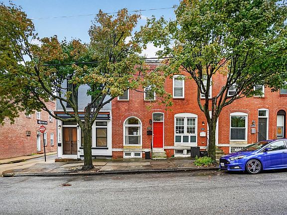 2nd image of 2507 E Fairmount Ave