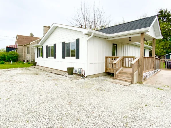 223 E 53rd St, Anderson, IN 46013