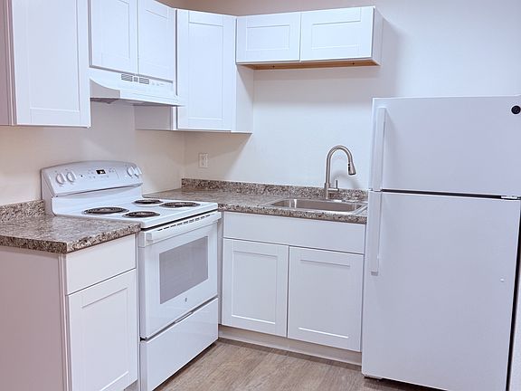 2nd image of 3810 E Monte Vista Dr #11346410