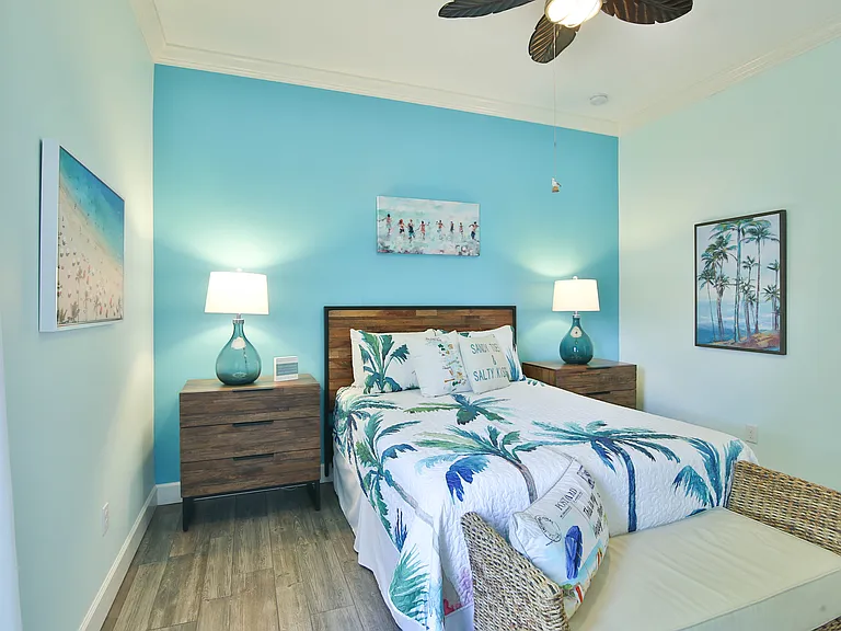1102 Mallorca Dr — Photo 36