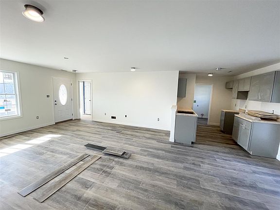 2nd image of 762 Birch Ct Lot 51