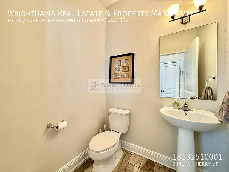 2951 W Cherry St — Photo 14