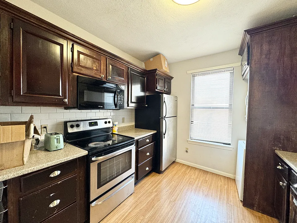 1578 Tremont St #4L