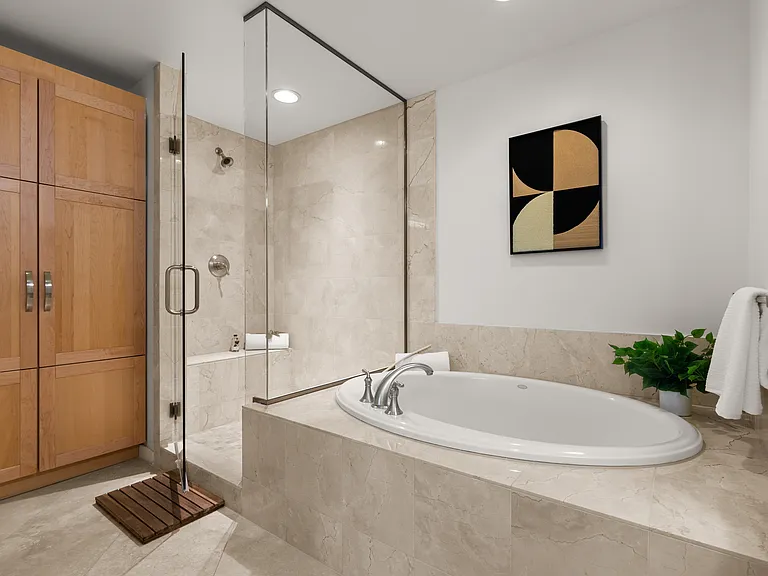5430 La Jolla Blvd #C302 — Photo 26