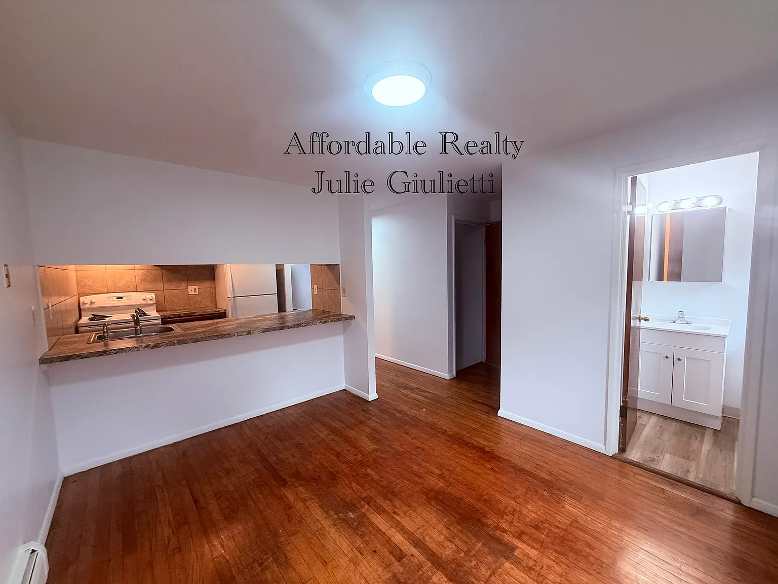 2 bed, $1,695 — Photo 2