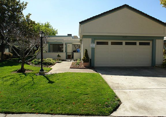 2nd image of 6297 Blauer Ln