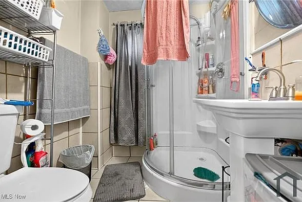 4 bed, 1850 sqft, $2,983 — Photo 4