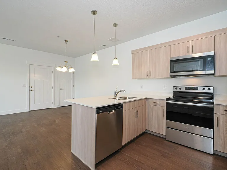 6667 W Twin Rocks Ln #F202 — Photo 6