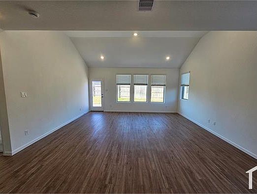 3rd image of 27126 Angel Creek Ln
