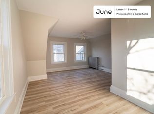 41 Brook St #3-C, Brookline, MA 02445