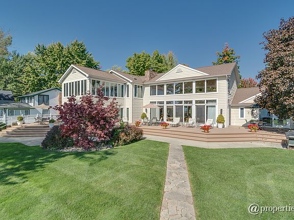 Full Decks across the front